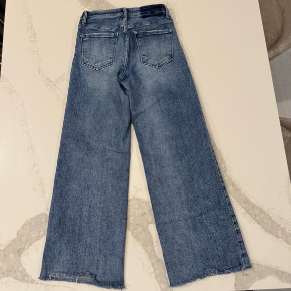Risen HighRise Wide Leg Denim Jeans Women’s Size 3/26 Vintage Blue Wash Raw Hem - Picture 5 of 8